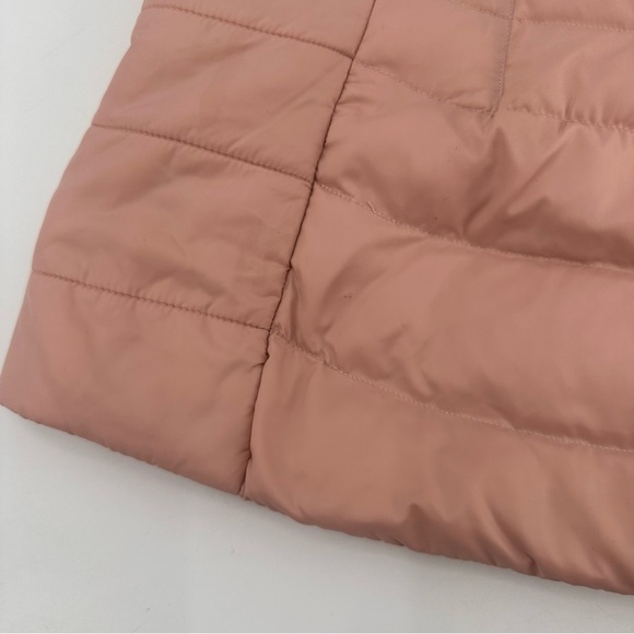 The North Face 550 Pink Down Filled Vest Women’s Size Medium - Picture 6 of 7